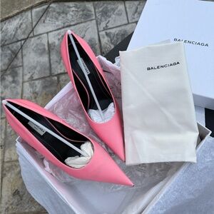 Bᴀʟᴇɴᴄɪᴀɢᴀ Pɪɴᴋ Pᴏɪɴᴛᴇᴅ Hᴇᴇʟs 𝗨𝗦/𝟭𝟭